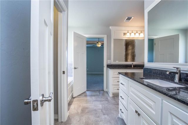2024 Sweetgrass Circle, Edmond, OK 73013