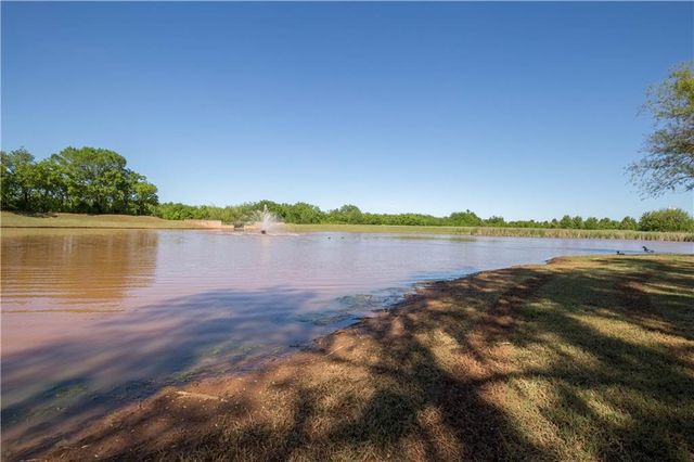 2024 Sweetgrass Circle, Edmond, OK 73013