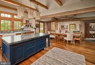 71 SWEETBRIAR RD, Perkasie, PA 18944
