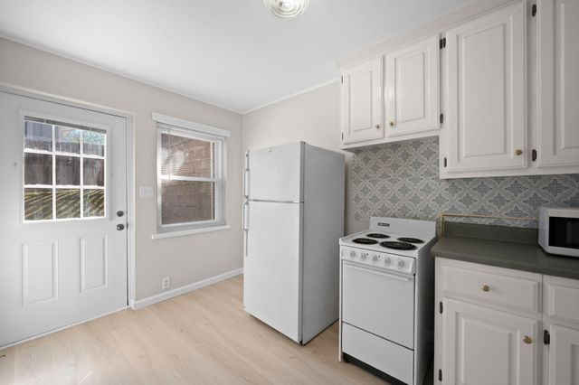 521 Hawkins Rd Apt 4, Clarksville, TN 37040