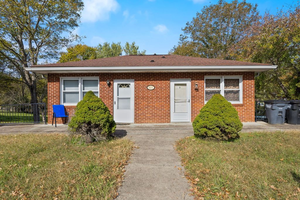 521 Hawkins Rd Apt 4, Clarksville, TN 37040