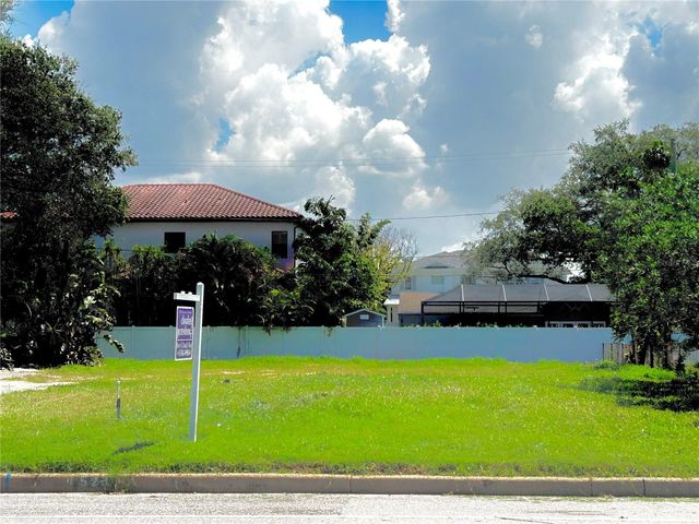 523 W DAVIS BOULEVARD, Tampa, FL 33606