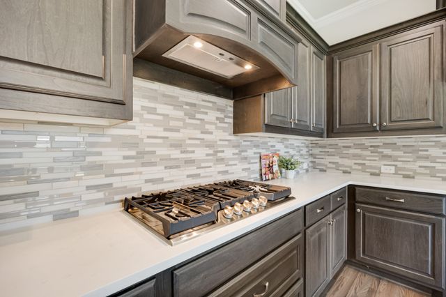 704 Proverbs Court, Heath, TX 75032