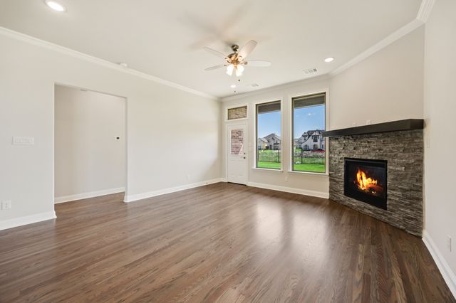 704 Proverbs Court, Heath, TX 75032