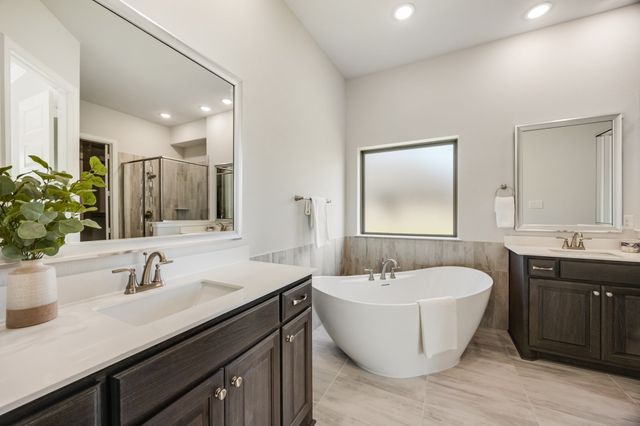 704 Proverbs Court, Heath, TX 75032