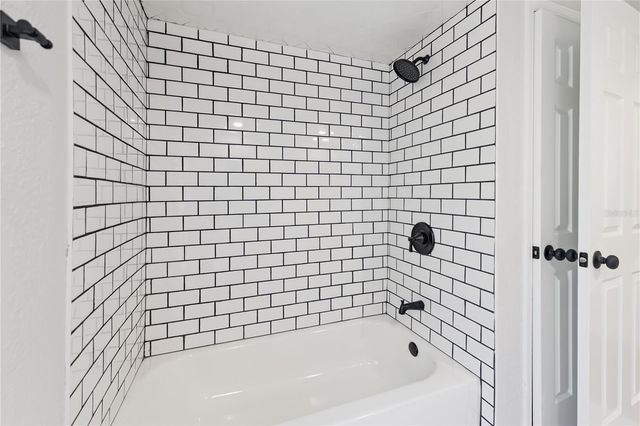 720 SANTA MARIA DRIVE, Winter Haven, FL 33884