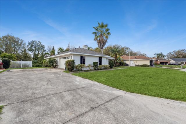 720 SANTA MARIA DRIVE, Winter Haven, FL 33884