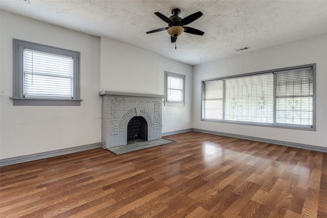 711 S Rosemont Avenue, Dallas, TX 75208