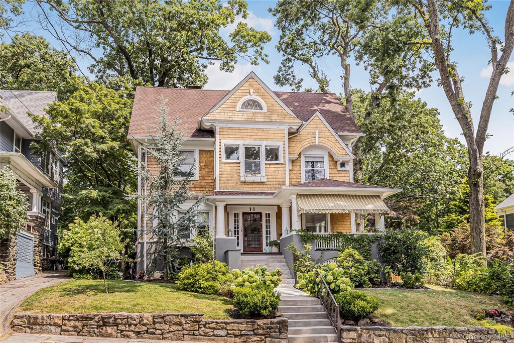 11 Park Hill Place, Yonkers, NY 10705