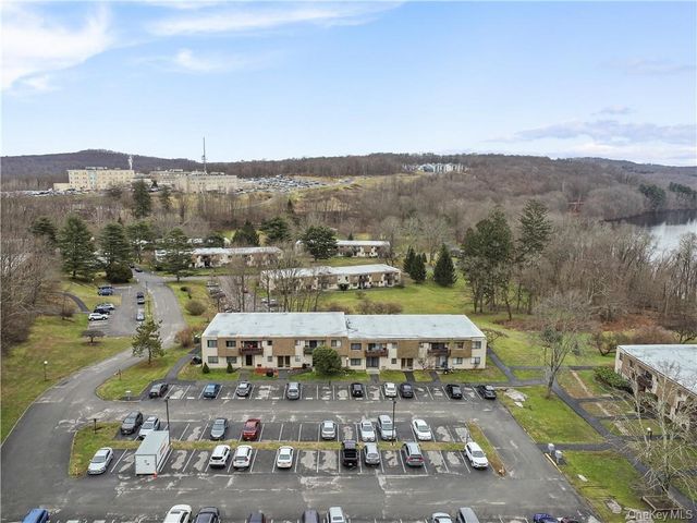 305 Vista On The Lake, Carmel, NY 10512