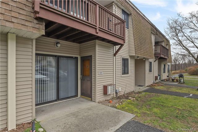 305 Vista On The Lake, Carmel, NY 10512