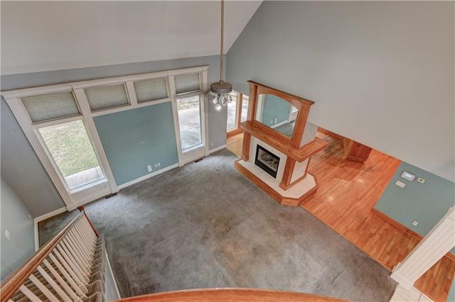 6826 N Charleston Drive, Kansas City, MO 64119