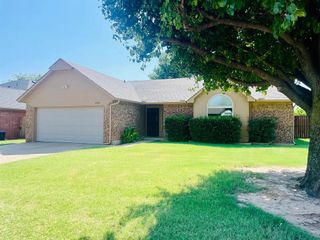 2705 Clover Glen Drive, Edmond, OK 73013