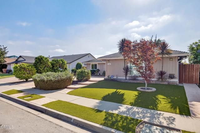 9466 Santa Maria Street, Ventura, CA 93004