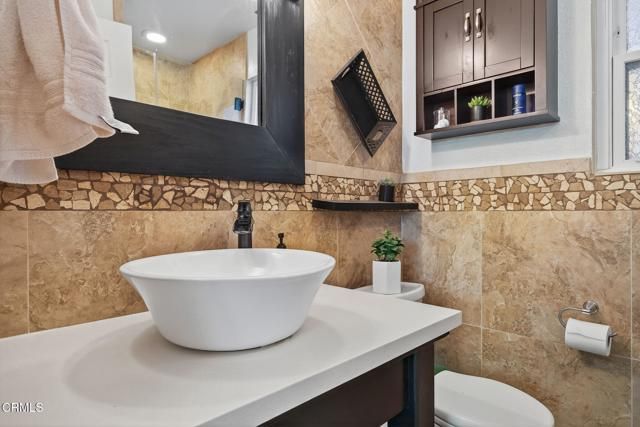 9466 Santa Maria Street, Ventura, CA 93004