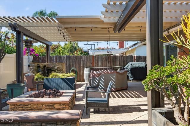 9466 Santa Maria Street, Ventura, CA 93004