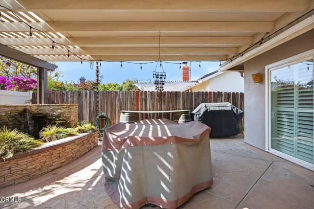 9466 Santa Maria Street, Ventura, CA 93004