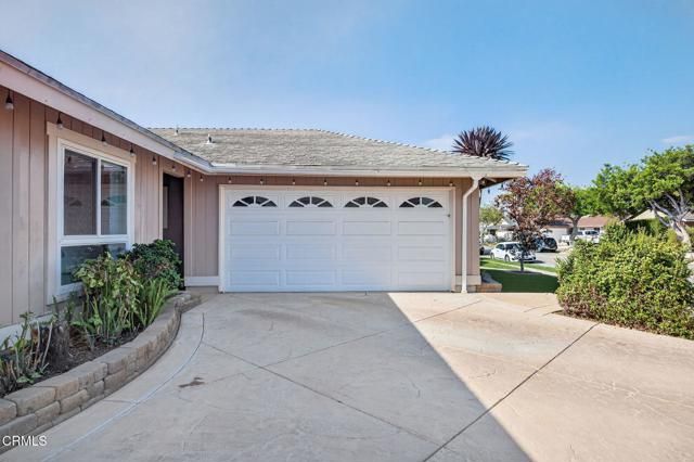 9466 Santa Maria Street, Ventura, CA 93004