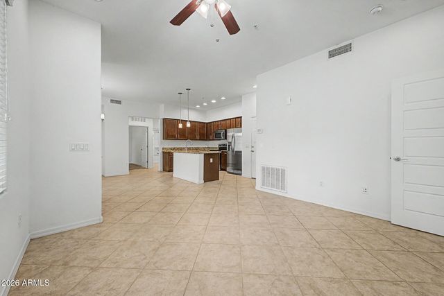5550 N 16th Street Apt 167, Phoenix, AZ 85016