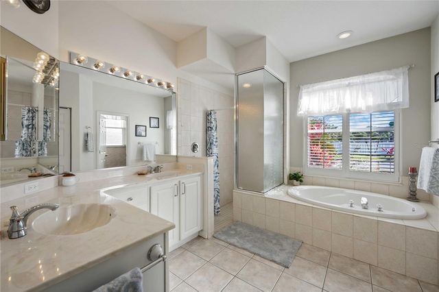 9605 BLADESMITH LANE, Bradenton, FL 34212