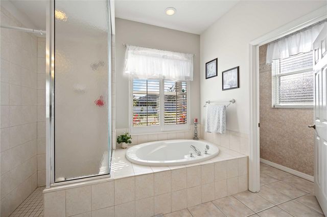 9605 BLADESMITH LANE, Bradenton, FL 34212