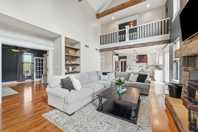 595 Scott Ridge Rd, Lancaster Twp, PA 16037