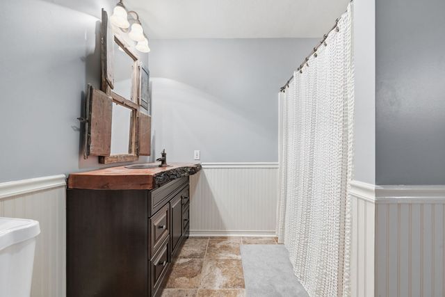 595 Scott Ridge Rd, Lancaster Twp, PA 16037