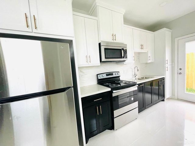 208 Rutherford Avenue 1, Edinburg, TX 78541