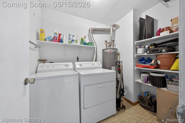 875 S Pontiac Trail B208, Walled Lake, MI 48390