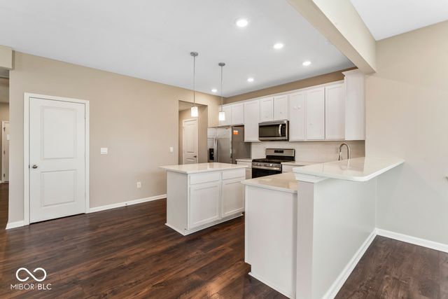 6874 Nottingham Lane, Mccordsville, IN 46055