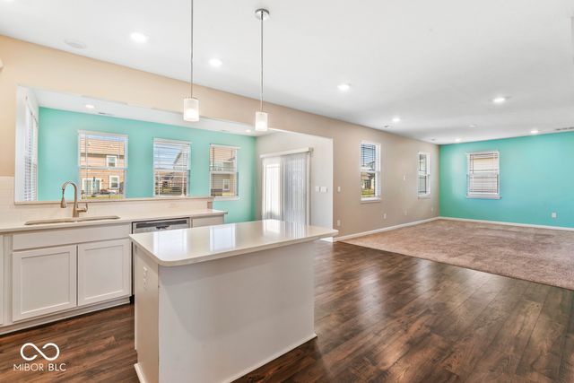 6874 Nottingham Lane, Mccordsville, IN 46055