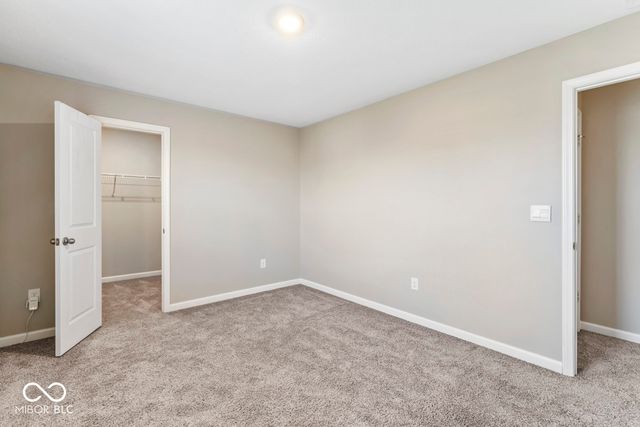 6874 Nottingham Lane, Mccordsville, IN 46055