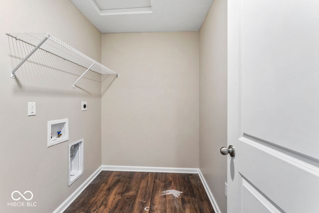 6874 Nottingham Lane, Mccordsville, IN 46055