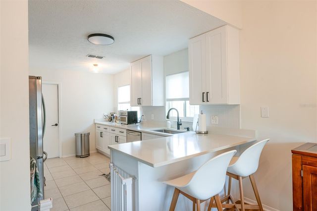 6805 S GABRIELLE STREET, Tampa, FL 33611