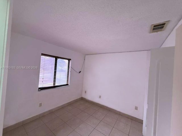 18260 SW 142nd Pl 0, Miami, FL 33177