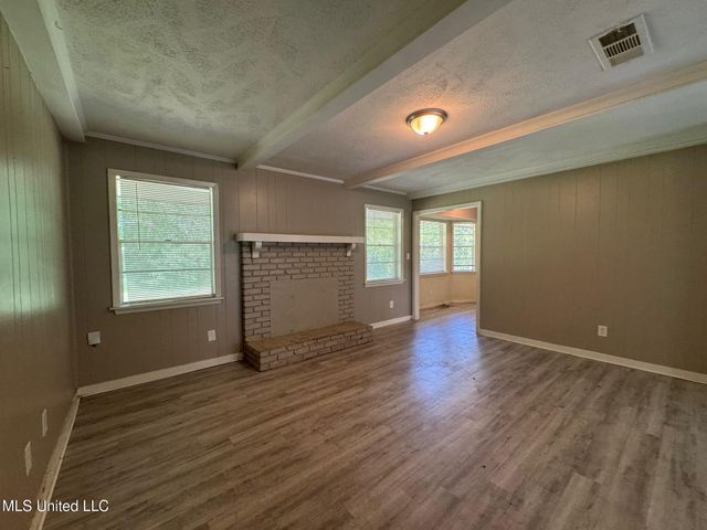 2229 Scanlon Drive, Jackson, MS 39204