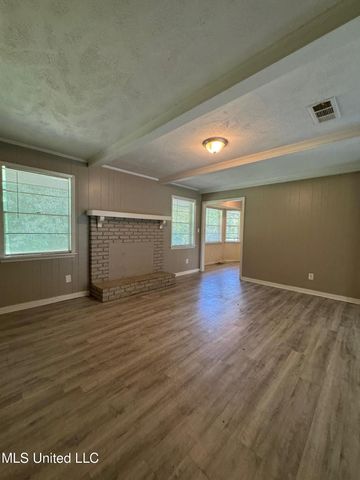 2229 Scanlon Drive, Jackson, MS 39204