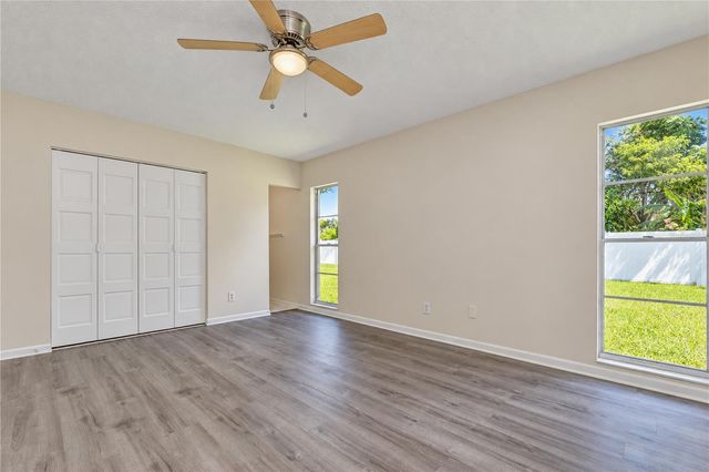 15819 DEEP CREEK LANE, Tampa, FL 33624