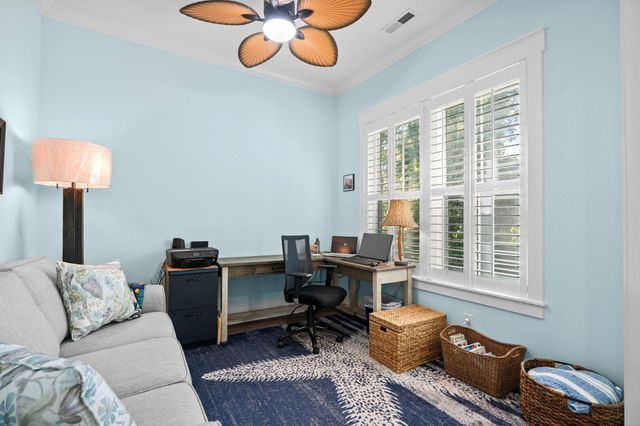 4927 Woodview Ln., Myrtle Beach, SC 29575