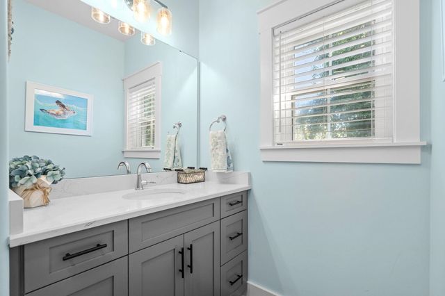 4927 Woodview Ln., Myrtle Beach, SC 29575