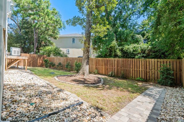 4927 Woodview Ln., Myrtle Beach, SC 29575