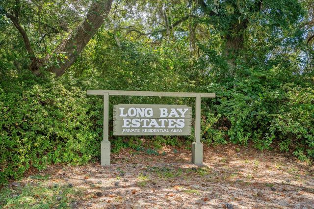 4927 Woodview Ln., Myrtle Beach, SC 29575