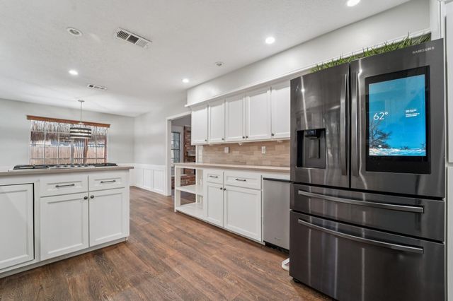 11703 Pebbleton Drive, Houston, TX 77070