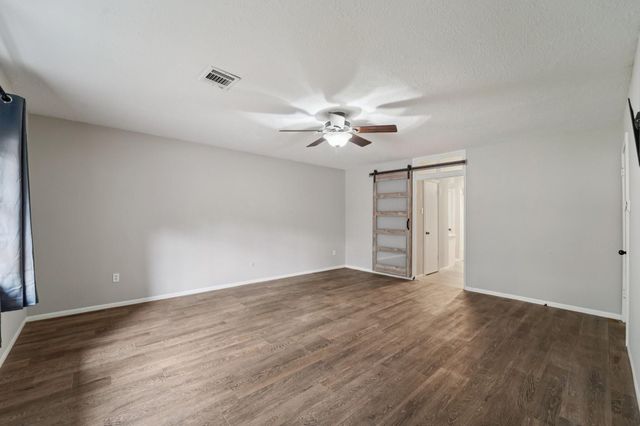 11703 Pebbleton Drive, Houston, TX 77070