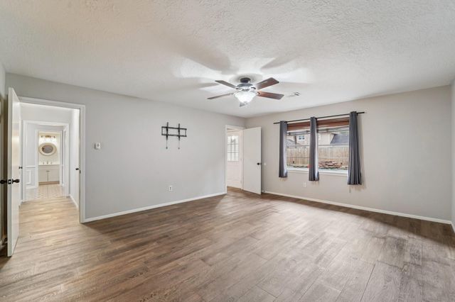 11703 Pebbleton Drive, Houston, TX 77070