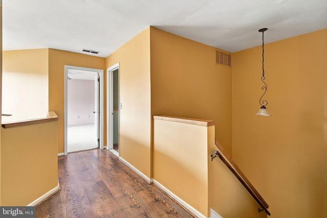 10 JACKIE DR, Lawrenceville, NJ 08648