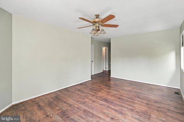 10 JACKIE DR, Lawrenceville, NJ 08648