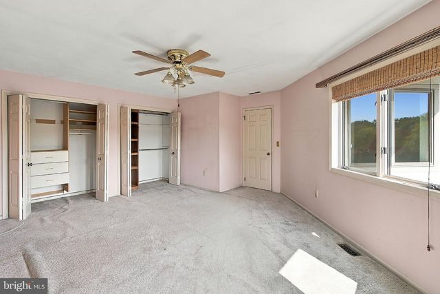10 JACKIE DR, Lawrenceville, NJ 08648