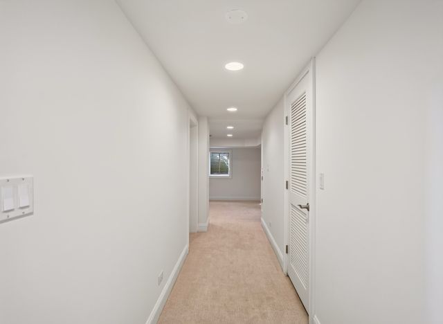 303 Park Avenue, Clarendon Hills, IL 60514