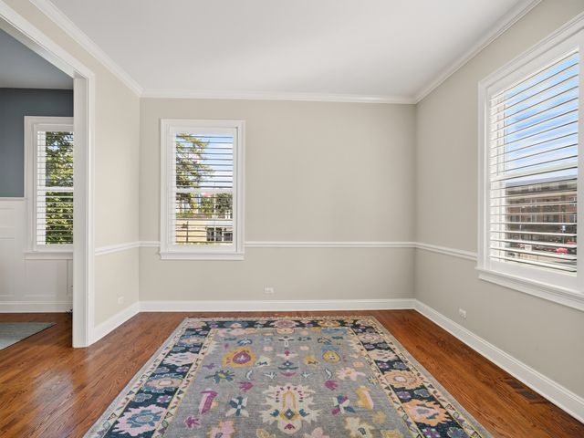 303 Park Avenue, Clarendon Hills, IL 60514